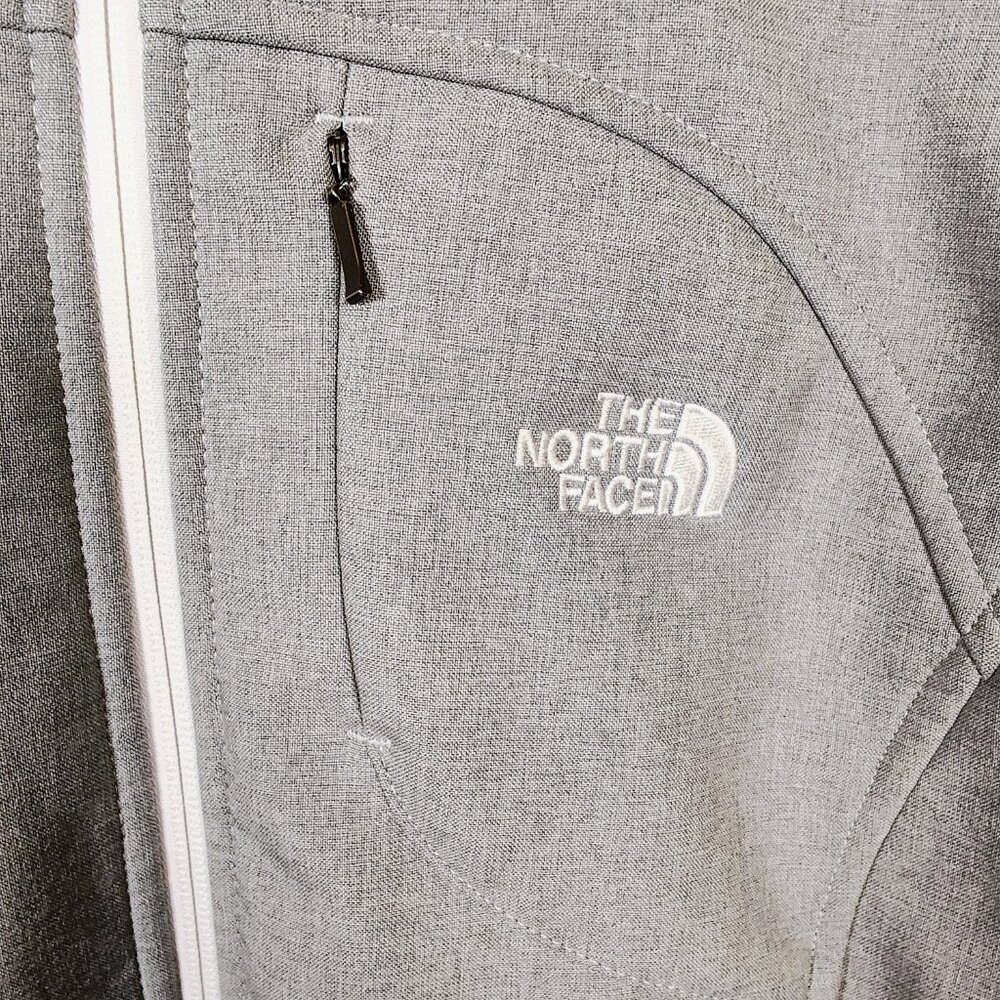 The North Face Women's‎ Medium Gray Windwall Fulll Zipper Jacket - Picture 4 of 13